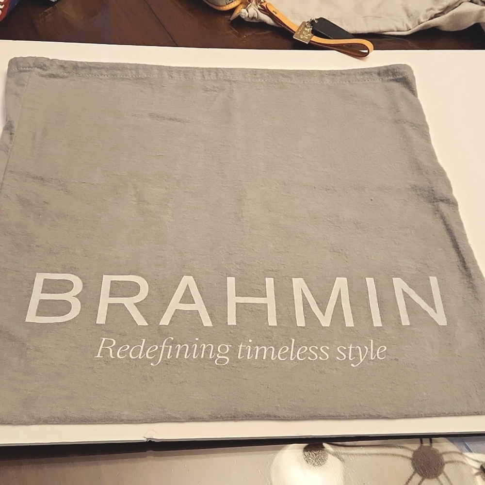 Brahmin Designer Dust Cover 17.5 x 18 grey draw string